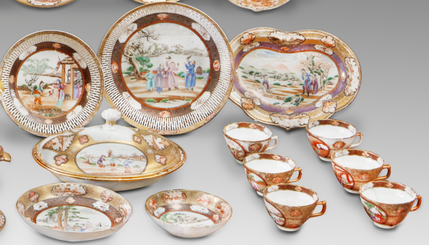 圖為清乾隆廣彩“洛克菲勒”餐具細(xì)節(jié)圖。（來(lái)源：廣州十三行博物館）