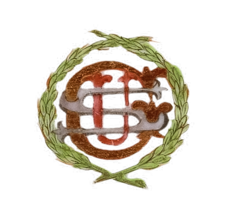 圖為清末廣彩“USG”花鳥(niǎo)人物紋小碟細(xì)節(jié)圖，盤心為字母“USG”，代表美國(guó)總統(tǒng)格蘭特。1868年，美國(guó)皮斯卡塔韋號(hào)（Piscataqua） 船長(zhǎng)阿門（Captain Ammen）在廣州定制一套餐具送給格蘭特將軍夫婦。1869年，當(dāng)這套餐具抵達(dá)美國(guó)時(shí)，尤利塞斯·S·格蘭特已就任第18任美國(guó)總統(tǒng)。（來(lái)源：廣州十三行博物館）